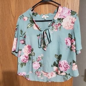 Floral top